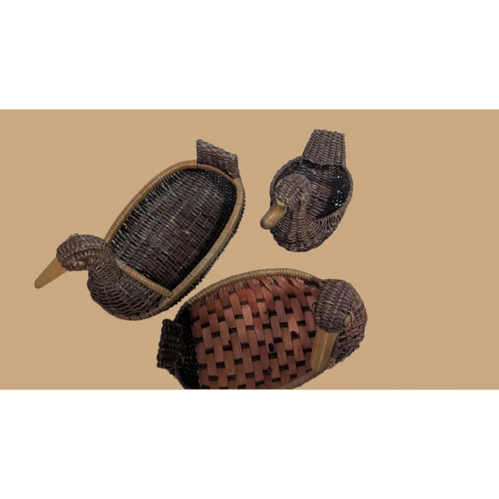 🦆🦆🦆cabincore Vintage Handmade Wicker Rattan Woven Wood Ducks